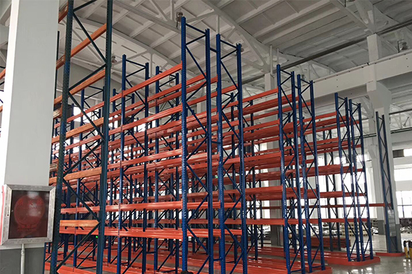 重型货架四立柱